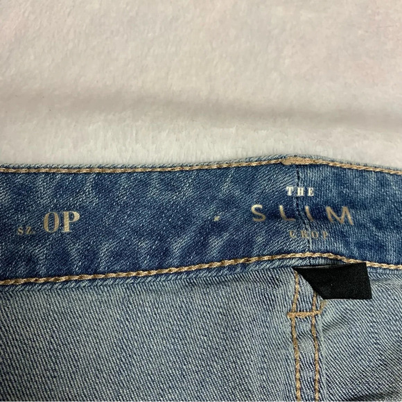 WHBM slim crop jeans size 0P multicolored stitching on the bottoms and legs - Picture 7 of 15